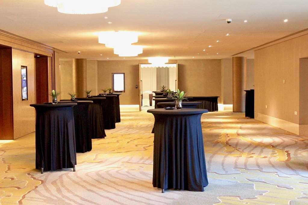 فندق تانجلا بروكسل Kraainem المرافق الصورة A cocktail reception